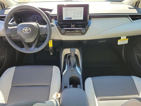 Used 2026 Toyota Corolla LE image 12