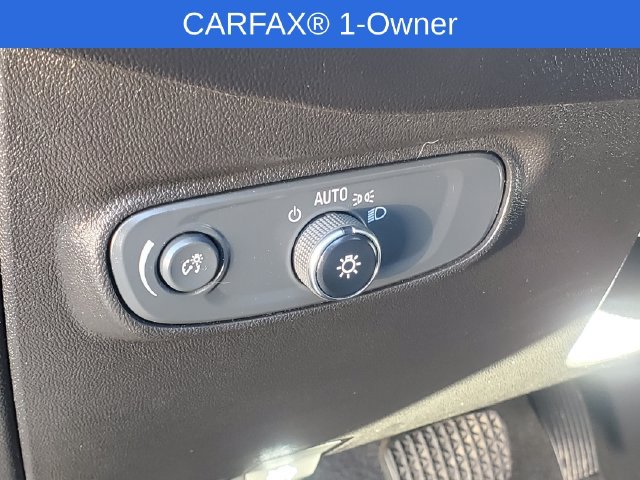 Certified 2020 Chevrolet Equinox LT FWD image 10