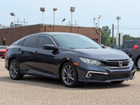 Used 2019 Honda Civic EX image 5