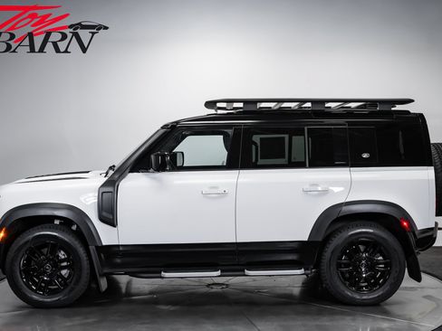 Used 2023 Land Rover Defender 110 X-Dynamic SE AWD/4WD image 2