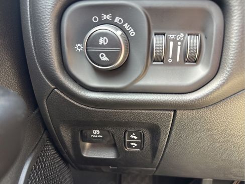 New 2026 RAM 1500 Big Horn AWD/4WD image 15
