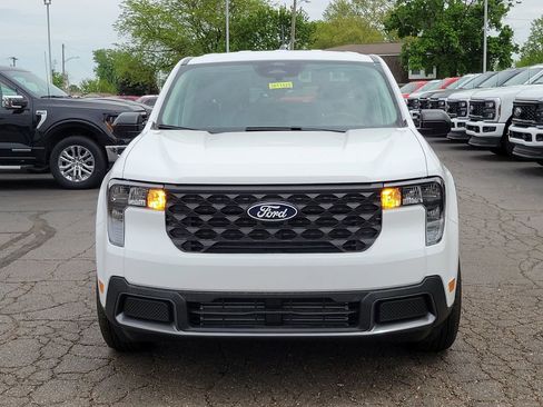New 2026 Ford Maverick XLT AWD/4WD image 2