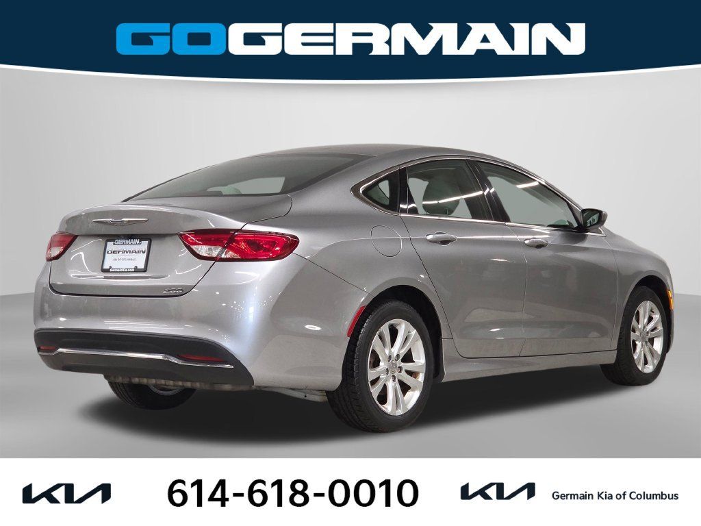 Used 2015 Chrysler 200 Limited FWD image 7