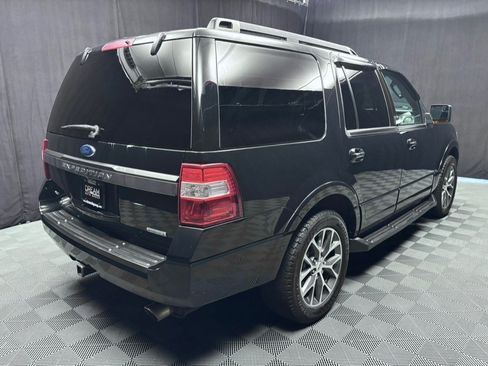 Used 2015 Ford Expedition XLT w/ Equipment Group 202A AWD/4WD image 6