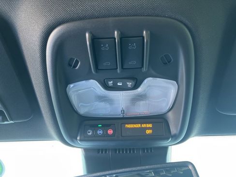 Used 2024 GMC Canyon AT4X image 32