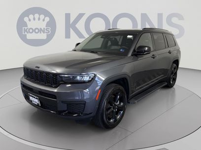 Used 2023 Jeep Grand Cherokee L Laredo