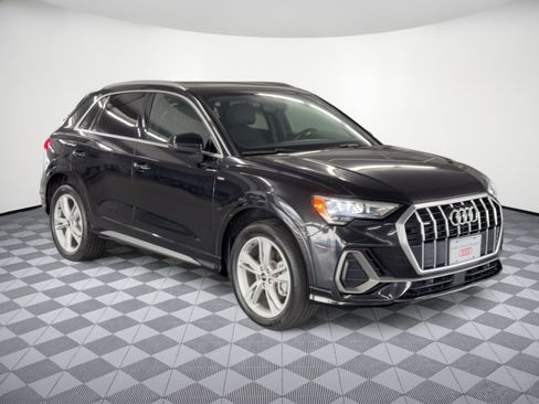 Used 2022 Audi Q3 2.0T Premium AWD/4WD image 7