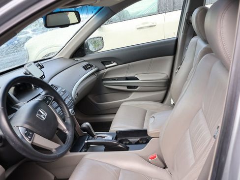 Used 2009 Honda Accord EX-L image 11
