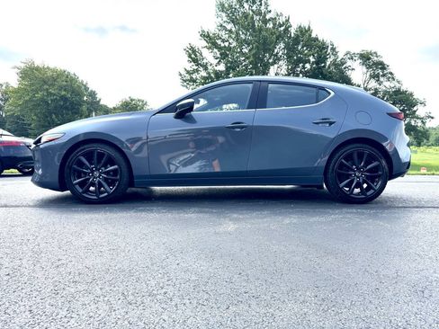Used 2019 MAZDA MAZDA3 AWD Hatchback w/ Premium Pkg image 2
