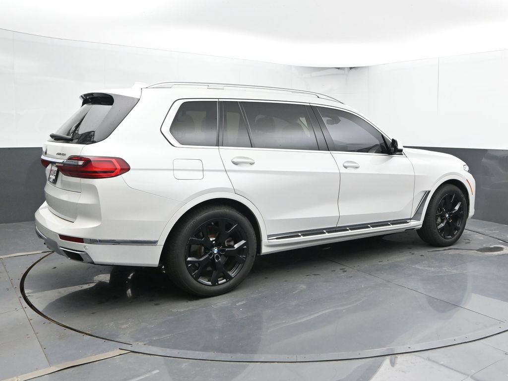 Used 2019 BMW X7 xDrive40i w/ Cold Weather Package AWD/4WD image 2