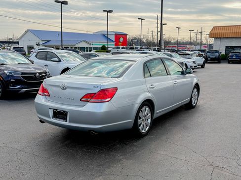 Used 2007 Toyota Avalon Touring FWD image 7