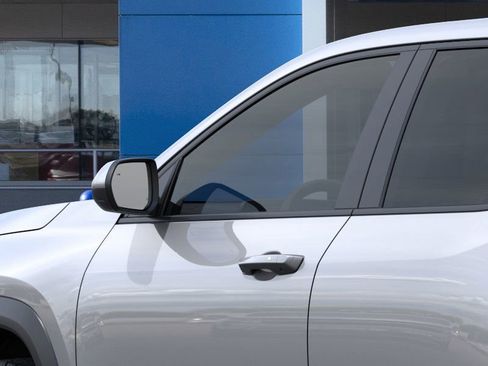 New 2026 Chevrolet Equinox LT image 12