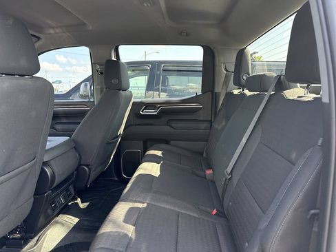 Used 2023 Chevrolet Silverado 1500 RST w/ Redline Edition AWD/4WD image 19
