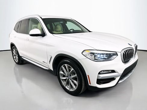 Used 2018 BMW X3 xDrive30i AWD/4WD image 3
