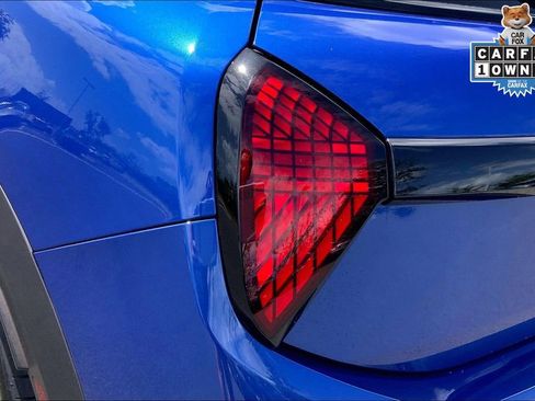 Certified 2025 MINI Cooper 4-Door Hardtop FWD image 27