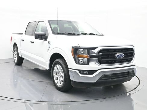 Used 2023 Ford F150 XLT image 4