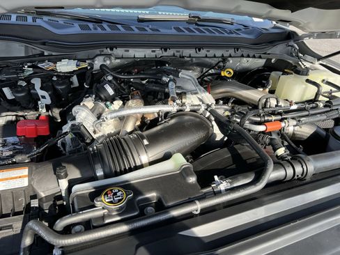 New 2026 Ford F250 Platinum image 28