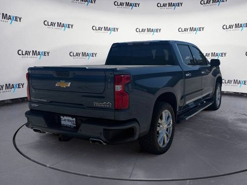 Used 2024 Chevrolet Silverado 1500 High Country w/ High Country Premium Package AWD/4WD image 5