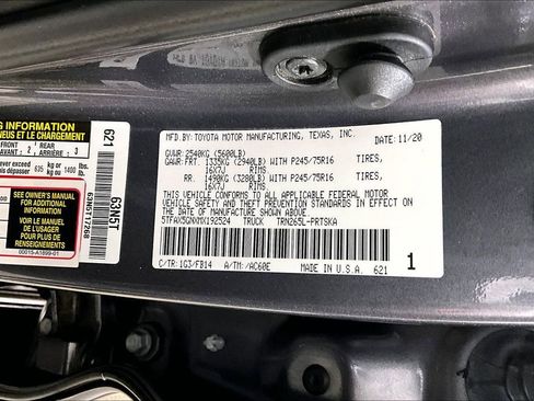 Used 2021 Toyota Tacoma SR image 32
