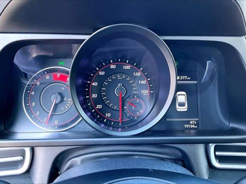 Used 2023 Hyundai Elantra SEL image 24