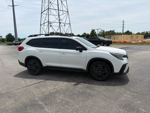Certified 2023 Subaru Ascent Onyx Edition AWD/4WD image 13