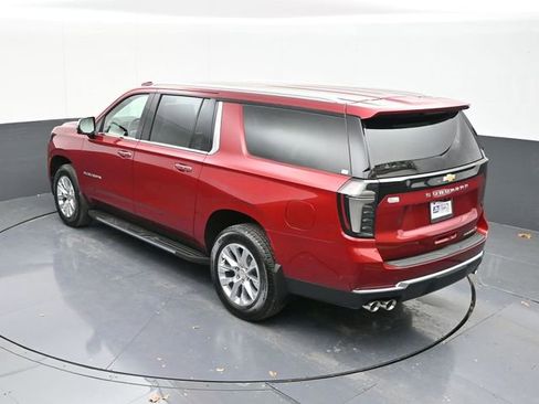 New 2025 Chevrolet Suburban Premier image 61
