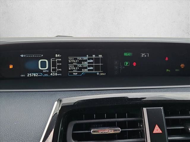 Used 2019 Toyota Prius XLE FWD image 14