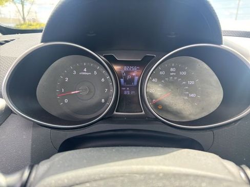 Used 2015 Hyundai Veloster w/ Option Group 02 image 14