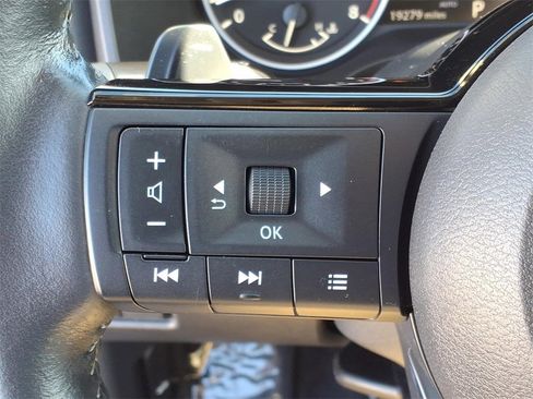 Certified 2023 Nissan Rogue SL w/ SL Premium Package image 25