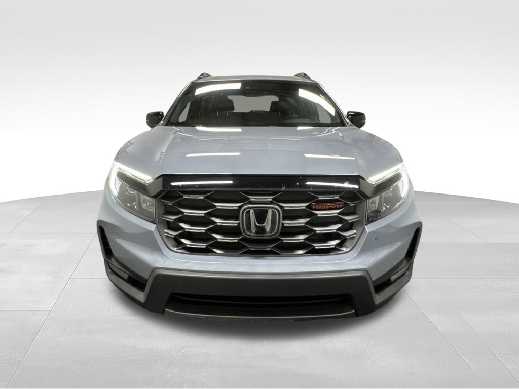 Used 2022 Honda Passport TrailSport image 3
