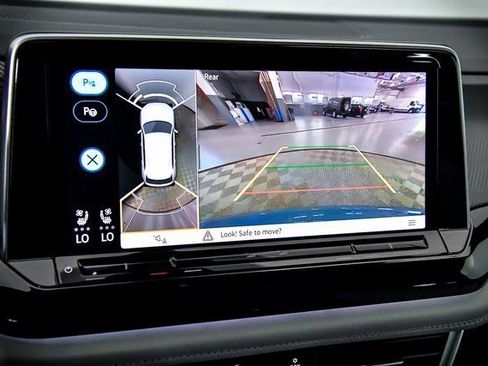 New 2026 Volkswagen Atlas Cross Sport SEL Premium R-Line AWD/4WD image 13