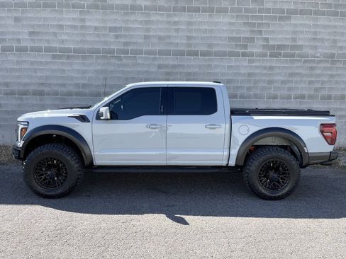 Used 2024 Ford F150 Raptor AWD/4WD image 29