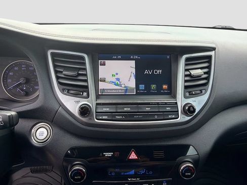 Used 2018 Hyundai Tucson SEL Plus FWD image 28