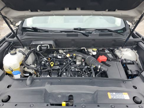 Certified 2023 Lincoln Nautilus AWD w/ Premium Package image 8