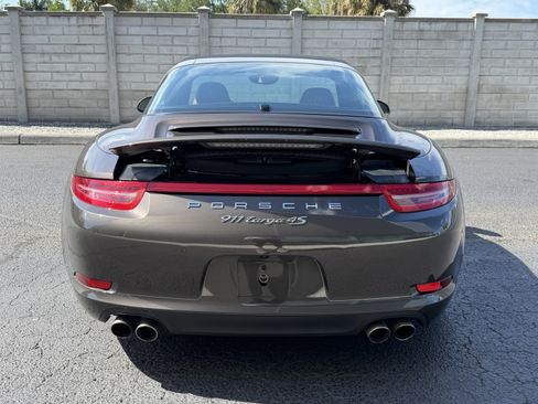 Certified 2015 Porsche 911 Targa 4S image 11