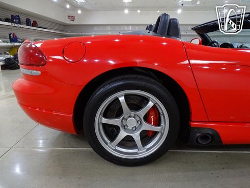 Used 2003 Dodge Viper SRT-10 image 31