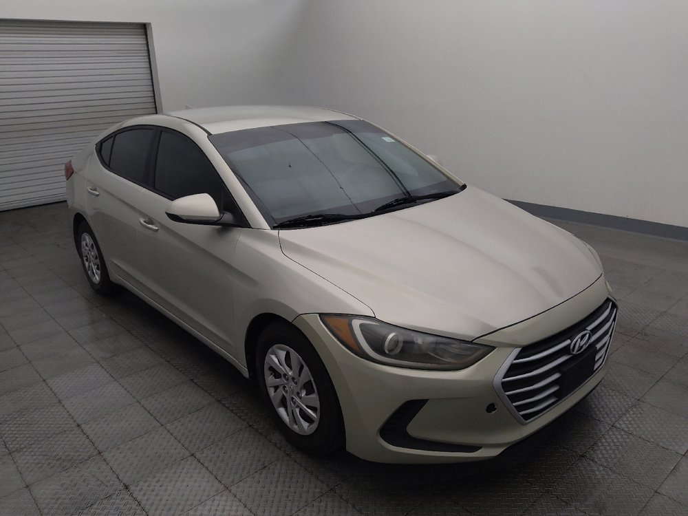 Used 2017 Hyundai Elantra SE FWD image 13