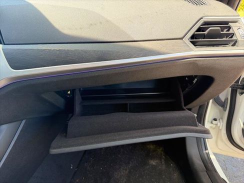 Used 2019 BMW 330i Sedan RWD image 11