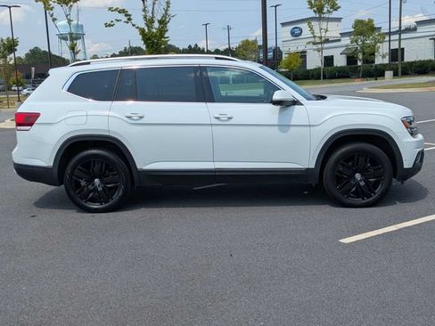 Used 2019 Volkswagen Atlas SEL Premium AWD/4WD image 3