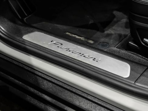 Used 2018 Porsche Panamera 4 AWD/4WD image 35