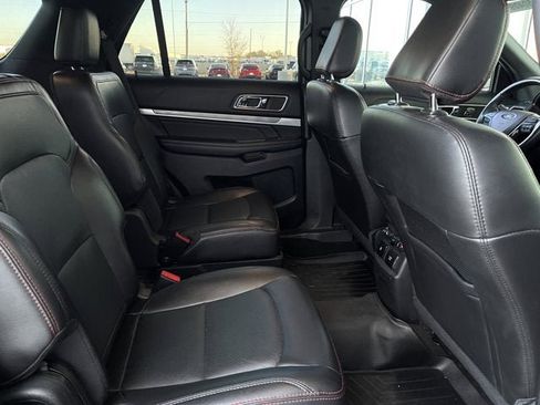 Used 2018 Ford Explorer Sport w/ Equipment Group 401A image 30