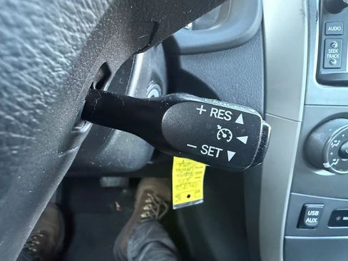 Used 2013 Toyota Corolla L image 18