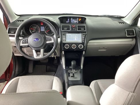 Used 2018 Subaru Forester 2.5i Premium w/ Protection Package #1 AWD/4WD image 17