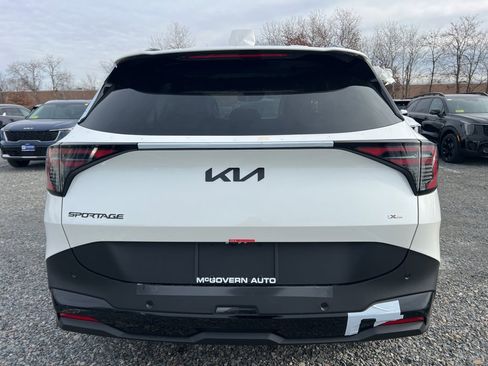 New 2026 Kia Sportage X-Line image 3