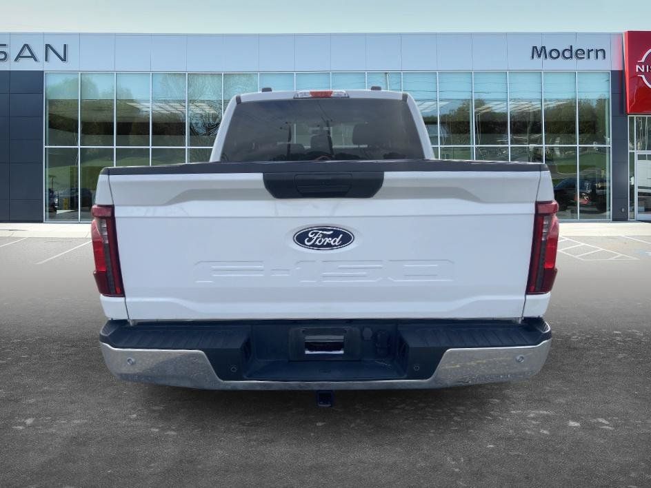 Used 2025 Ford F150 XLT w/ Equipment Group 301A Standard AWD/4WD image 6
