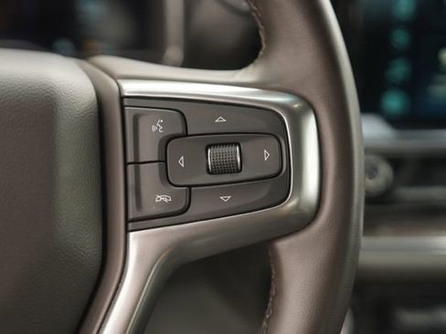 Used 2023 Chevrolet Silverado 1500 LTZ RWD image 23