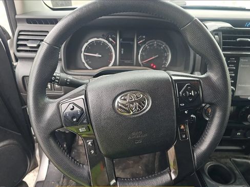 Used 2021 Toyota 4Runner TRD Off-Road Premium w/ Moonroof Package AWD/4WD image 49