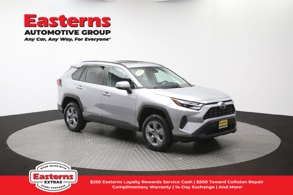 Used 2022 Toyota RAV4 XLE w/ Convenience Package AWD/4WD image 50
