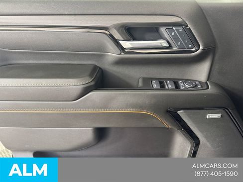 Used 2025 GMC Sierra 2500 AT4 w/ Technology Package image 14