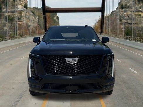 New 2026 Cadillac Escalade ESV Platinum Sport w/ LPO, ONYX Package AWD/4WD image 2